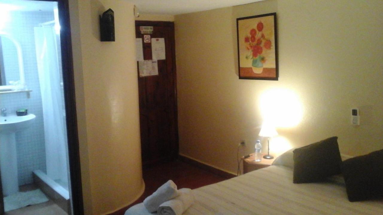 Casa Paca Alhucemas Guesthouse B&B Екстер'єр фото
